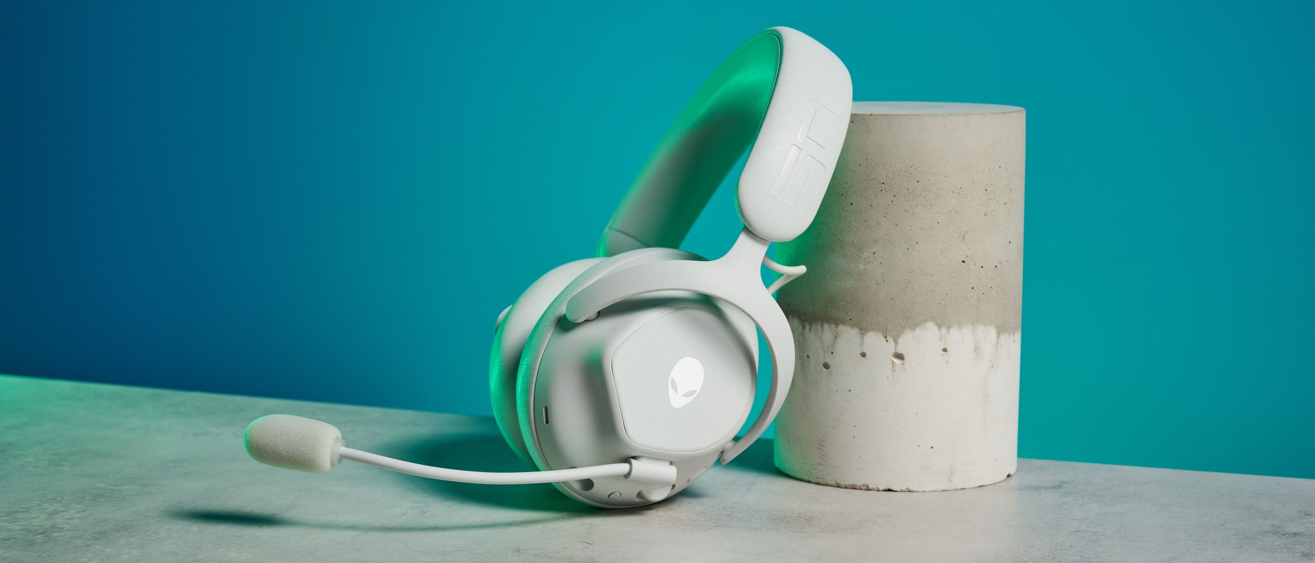 Ανακαλύψτε το Alienware Pro Wireless Gaming Headset: Το πιο Άνετο Αυτί για Gaming που Έχετε Δοκιμάσει Ποτέ!