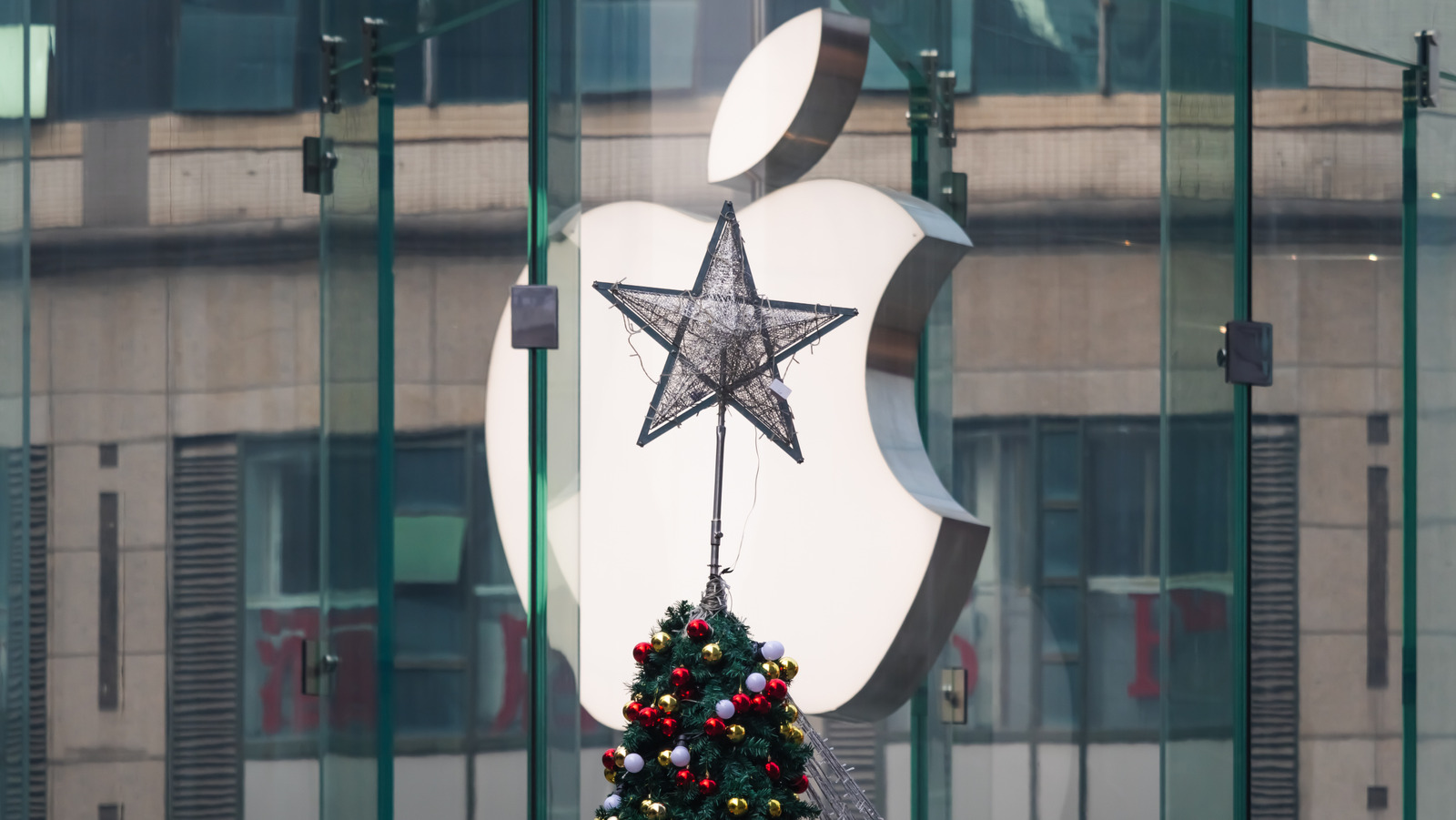 Το πρώτο πτυσσόμενο iPhone της Apple θα κατακλύσει την αγορά παρά την υψηλότερη τιμή του