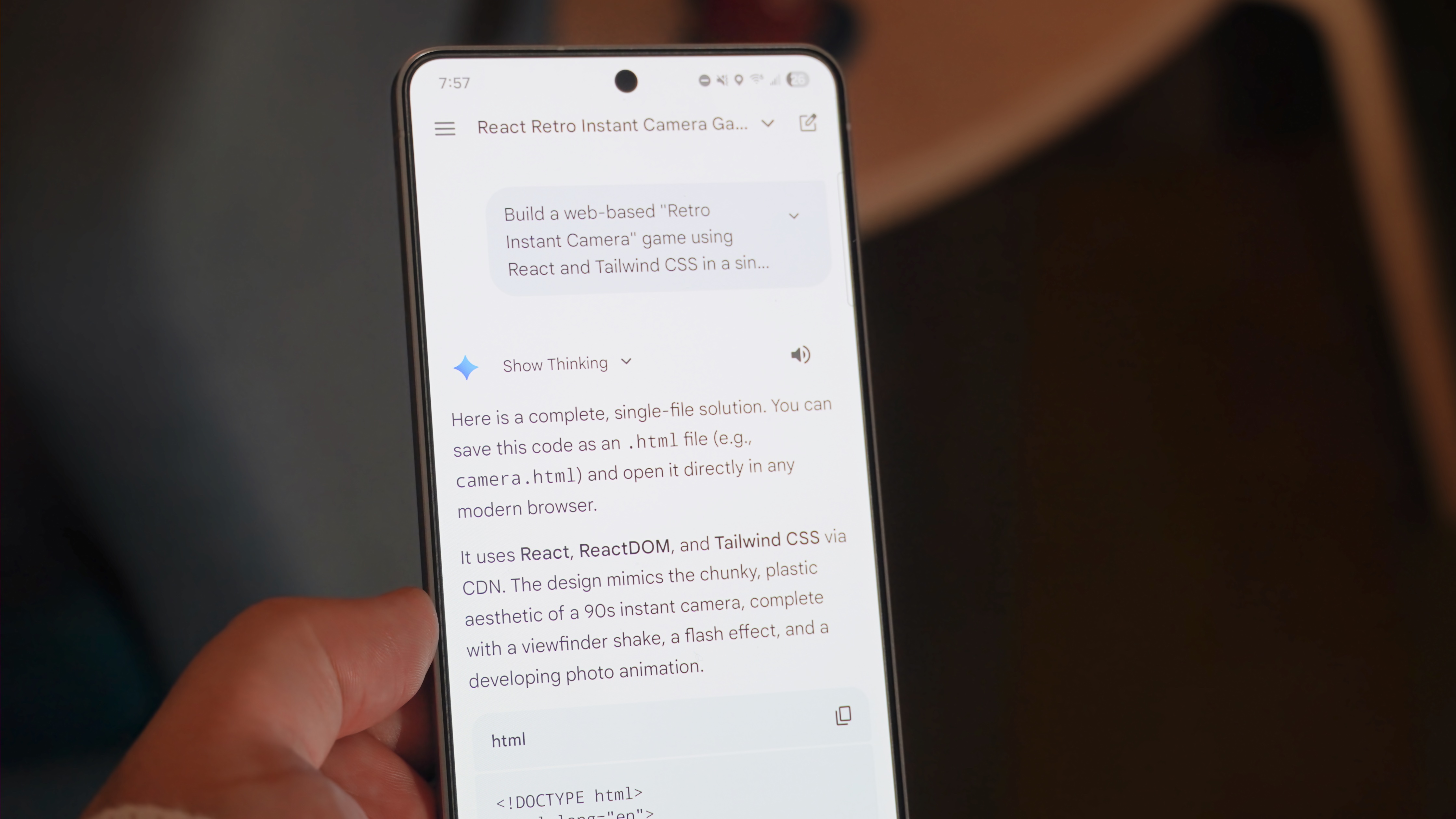 Χρησιμοποιώντας τα νέα μοντέλα Gemini 3 και Nano Banana Pro στην εφαρμογή Gemini.