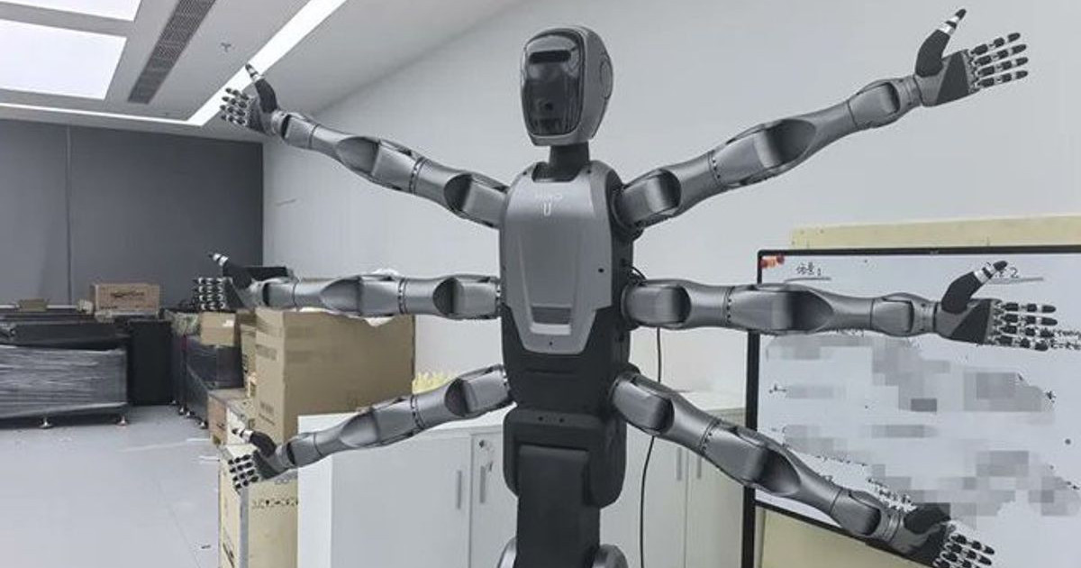 «Ακατάλληλο για ευαίσθητες ψυχές: Το «Υπερ-Ανθρωποειδές» με τα 6 χέρια που επαναστατεί στη Βιομηχανία 4.0!»