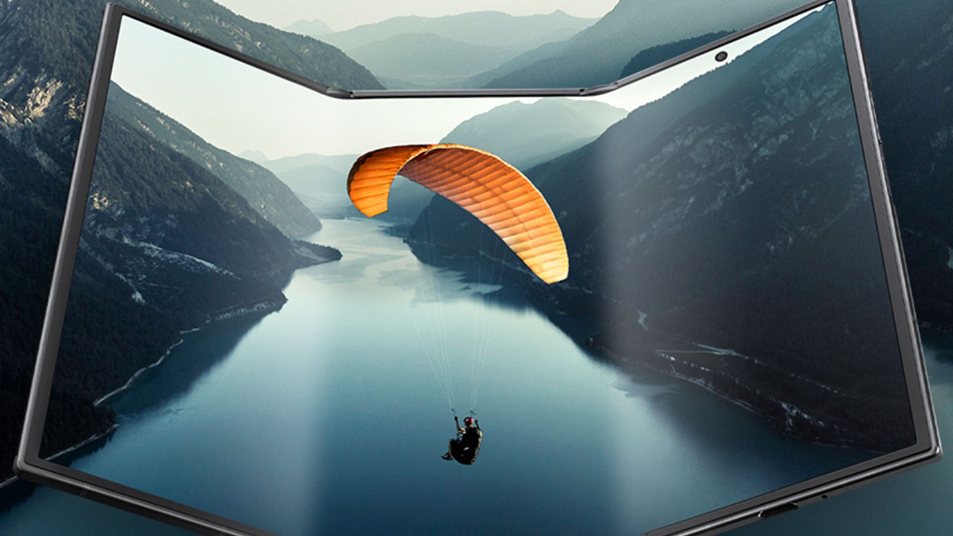 Παρουσιάστηκε το Galaxy Z TriFold