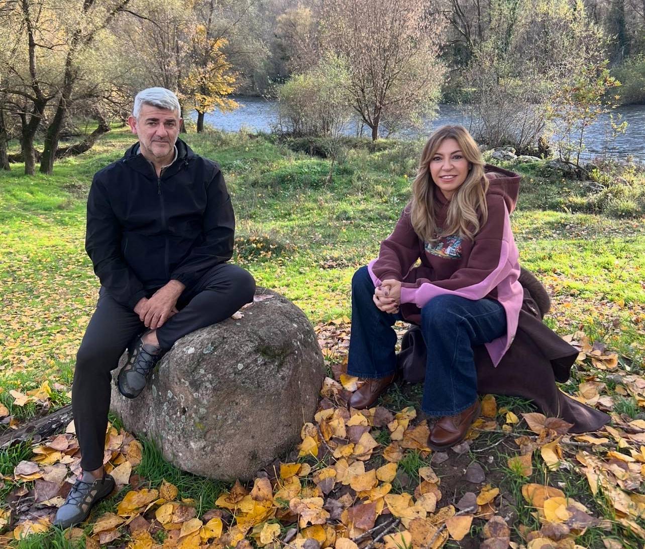 «Ανακαλύψτε τα Κρυμμένα Θησαυρίσματα του Δασικού Χωριού με την Ίνα Ταράντου!» –