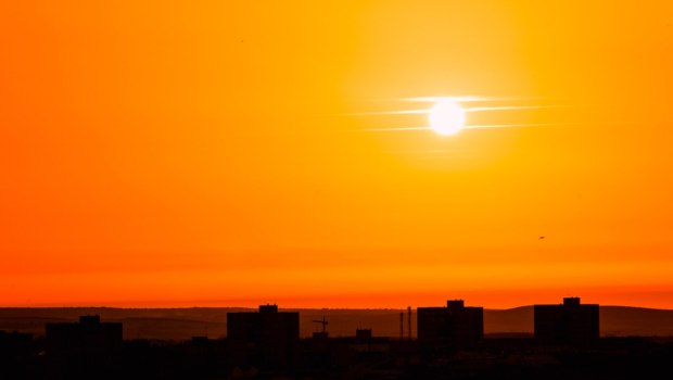 «Απίστευτο! Το 2025 αναμένεται να σπάσει ρεκόρ ως το δεύτερο πιο θερμό έτος στην ιστορία!»