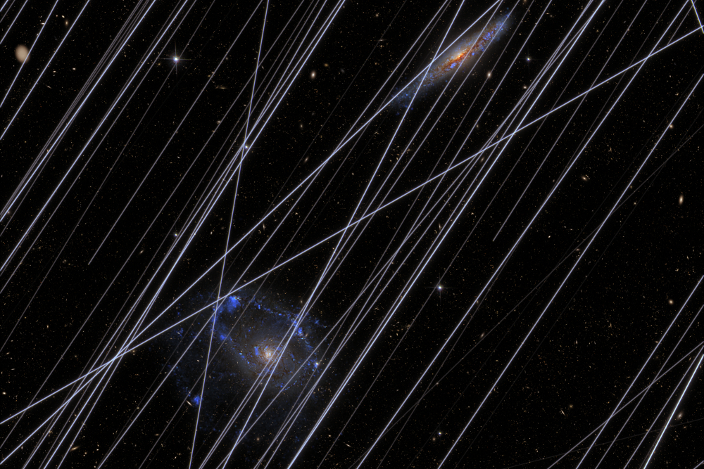 «Σοκ! 15.000 δορυφόροι γύρω από τη Γη τυφλώνουν τα τηλεσκόπια και προκαλούν υπερβολική φωτορύπανση – Πώς φτάσαμε από 2.000 το 2019 σε αυτήν την έκρηξη!»