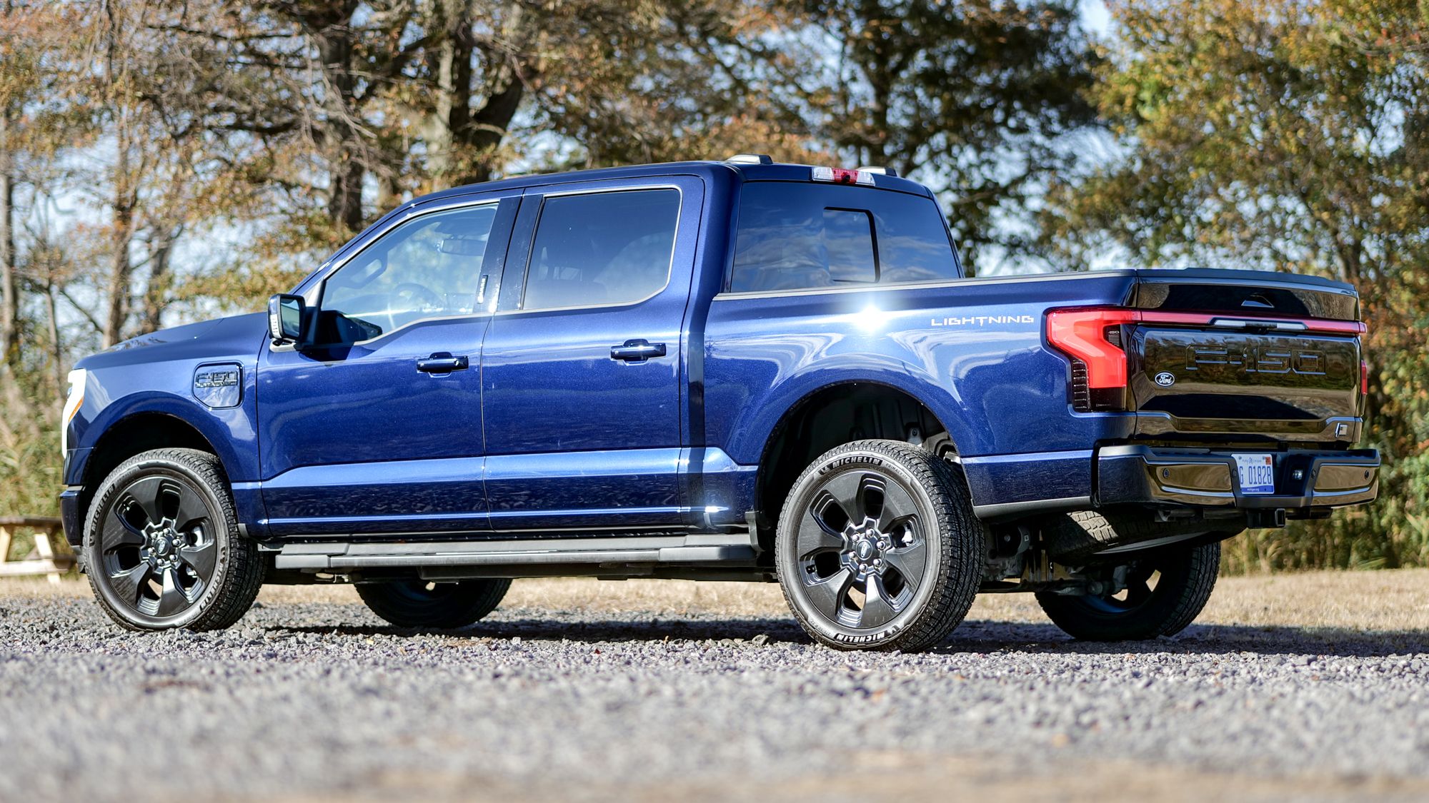 Δοκίμασα το Ford F-150 Lightning για μια εβδομάδα – Αυτό το αμιγώς ηλεκτρικό pickup θα σας αφήσει άφωνους!