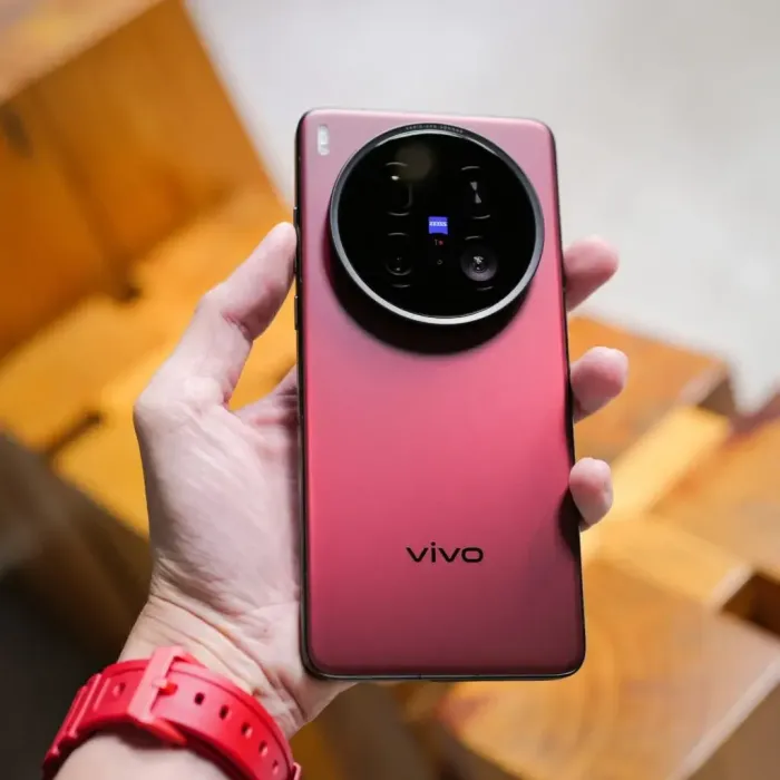 Vivo X300 Ultra: Ανακαλύψτε την έξυπνη συσκευή που ανατρέπει τον κόσμο των smartphones!
