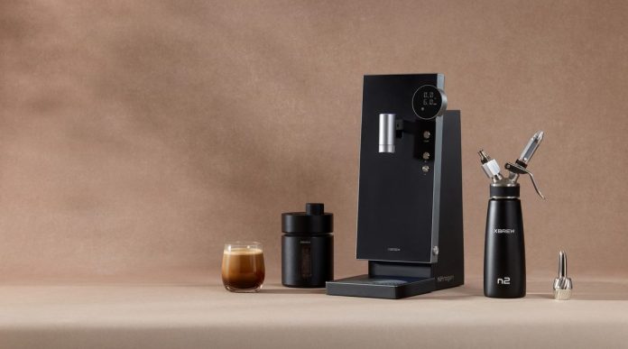 Η XBrew Lab αποκαλύπτει τη μηχανή καφέ Nitro χωρίς φυσίγγια στην CES 2026