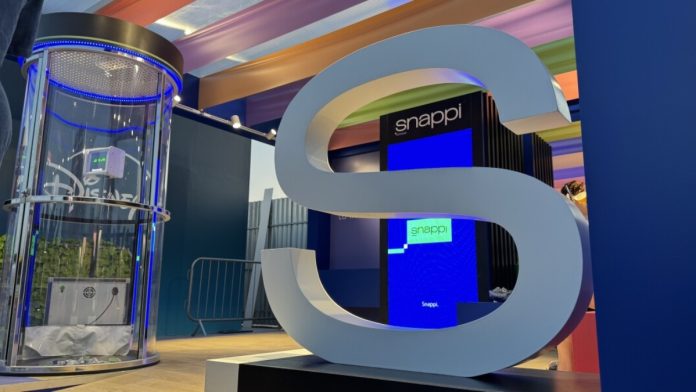 Σαρώνει στους νέους η πρώτη ελληνική neobank