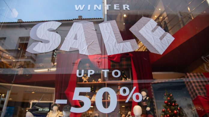 Εμπορικός Σύλλογος Αθηνών: αλλαγές για εκπτώσεις