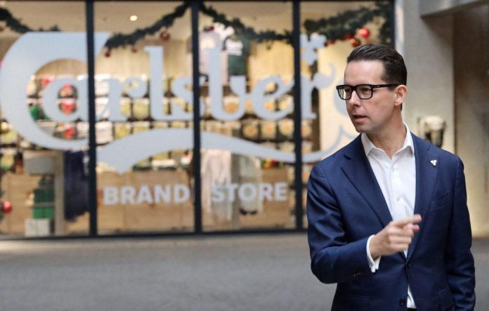 Carlsberg: Μείωση σοκ στις πωλήσεις της -