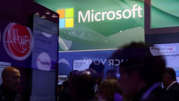 Πώς η Microsoft ελπίζει να πετύχει «αρνητικές εκπομπές άνθρακα» έως το 2030