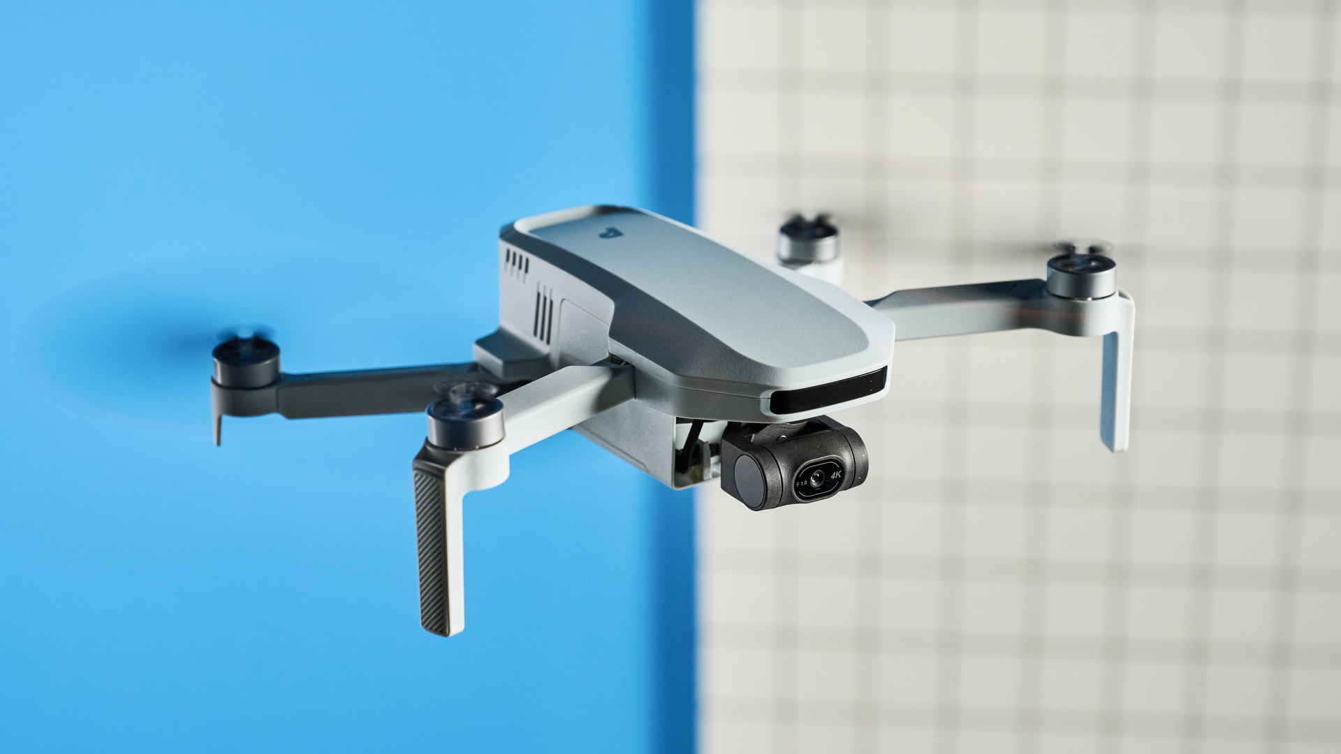 Ένα drone Potensic Atom 2