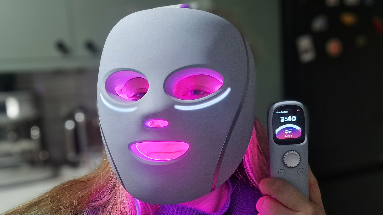 Το Shark CryoGlow δοκιμάζεται από τη Millie Fender