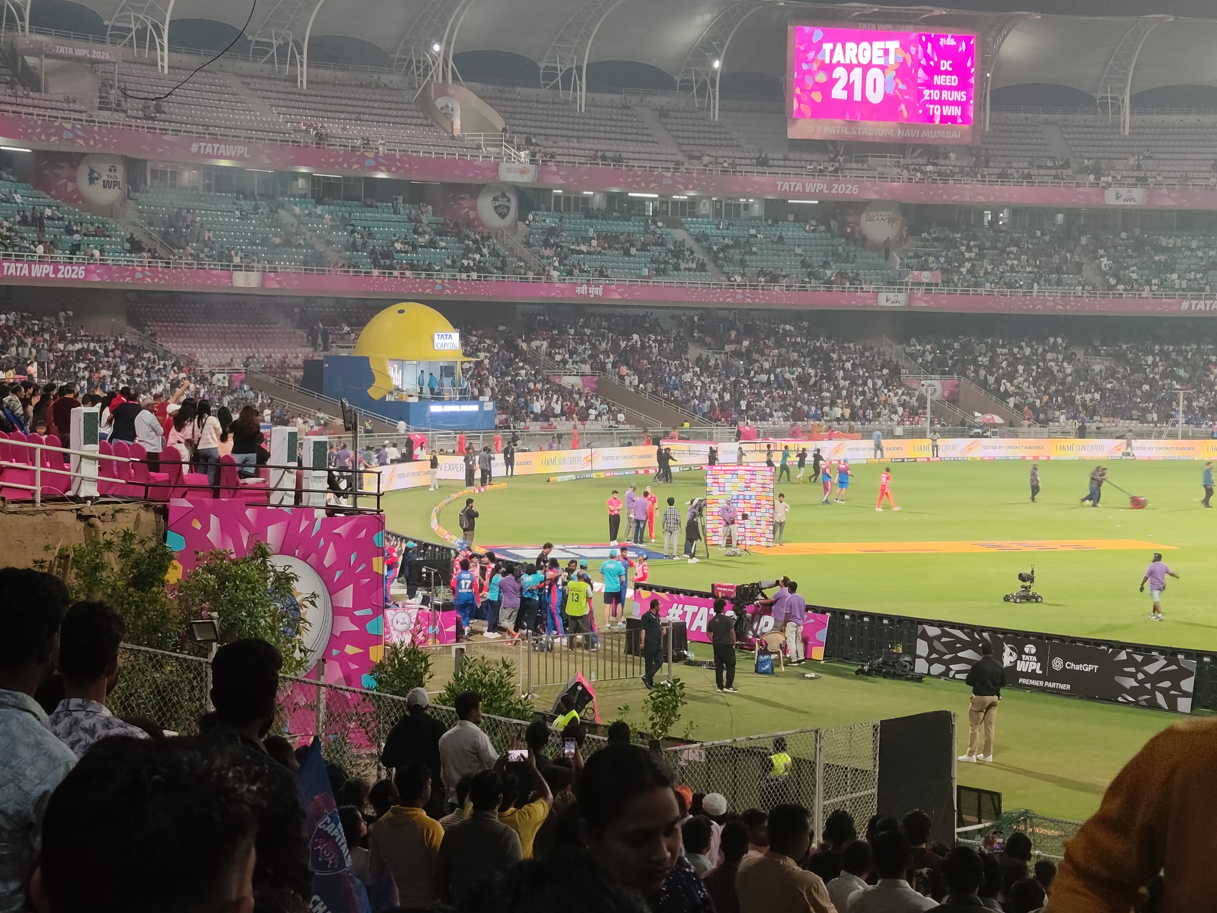 Camera samples of the Redmi Note 15