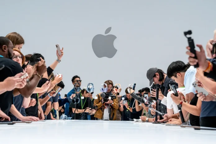 Η Apple εκθρόνισε την Samsung στις αποστολές smartphones για το 2025!