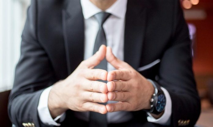 CEO: Εξασθενούν οι προοπτικές πρόσληψης αλλοδαπών επικεφαλής -