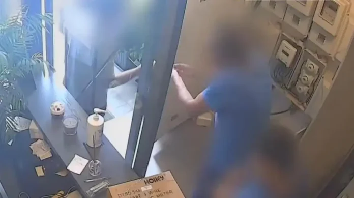 ΔΕΔΔΗΕ: Βίντεο δείχνει να σπάνε σφραγίδες για να κατηγωρήσουν εταιρεία για ρευματοκλοπή