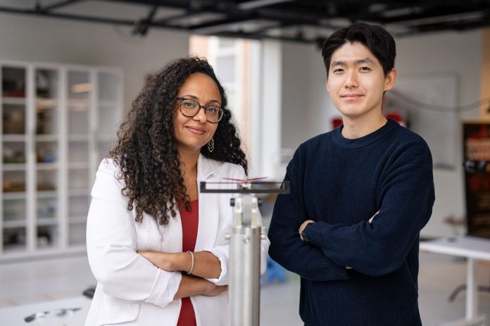 Μηχανικοί κατασκεύασαν ρομπότ εμπνευσμένα από το Grasshopper για να λύσουν την εξάντληση της μπαταρίας