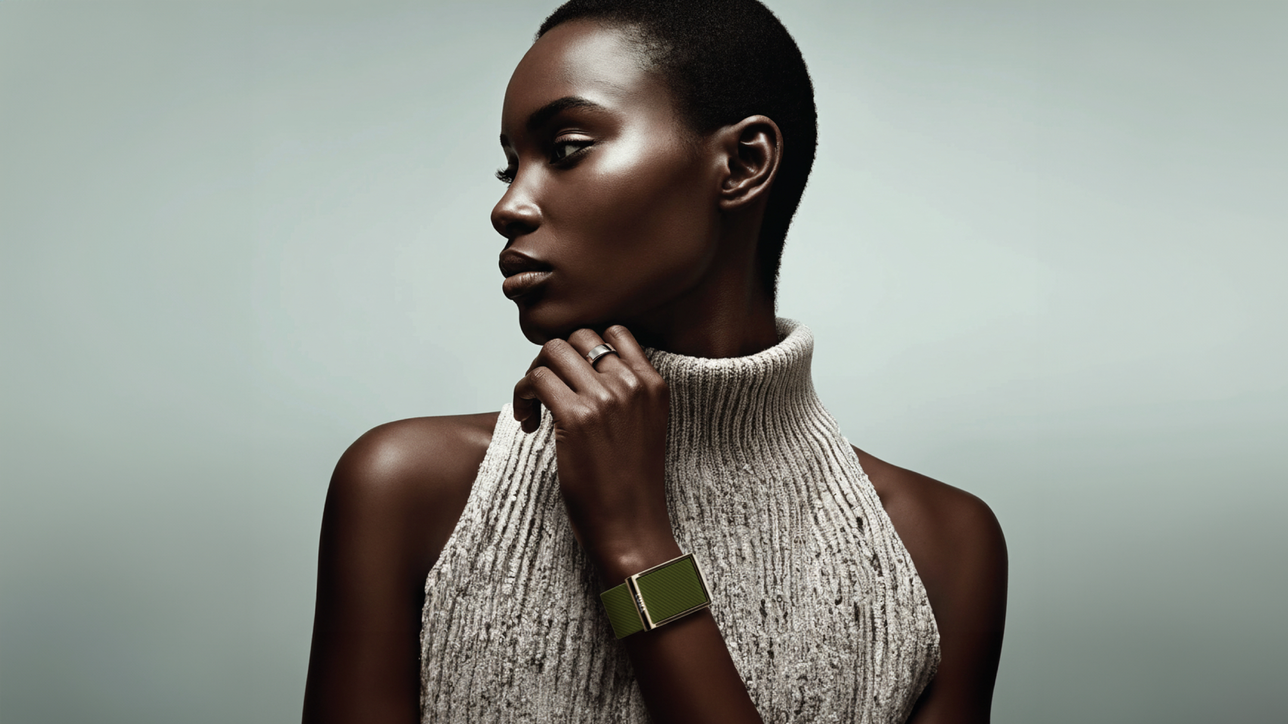 Χαρακτηρισμένη εικόνα της Luna Band