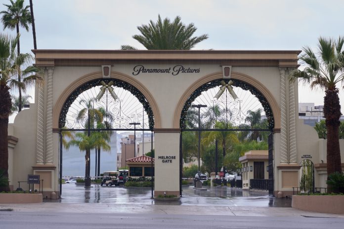 Δικαστική ήττα Paramount για μπλόκο του deal με Warner