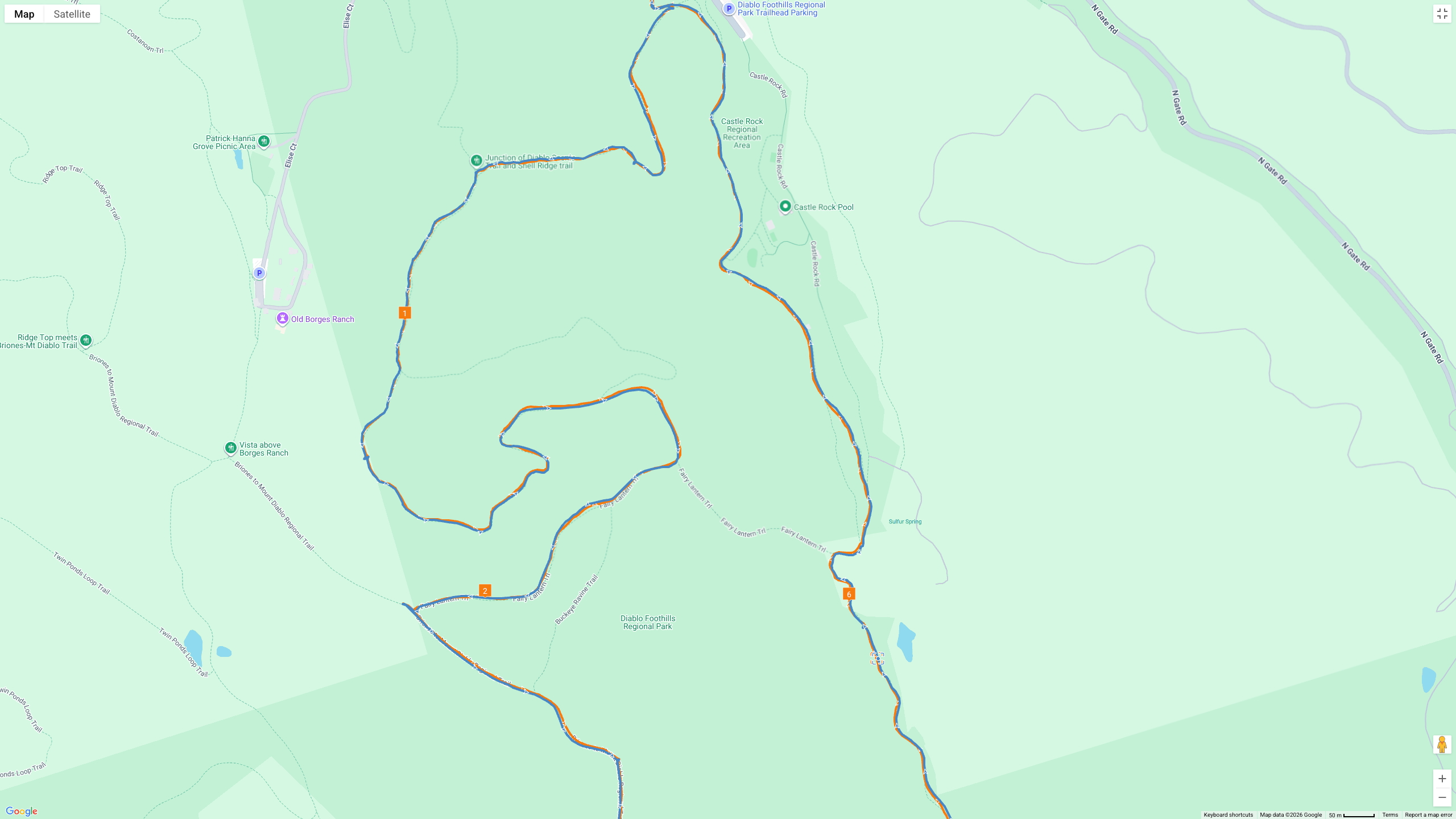 A GPS line showing how the COROS NOMAD (orange line) compares to a Garmin watch (blue line) for GPS accuracy.
