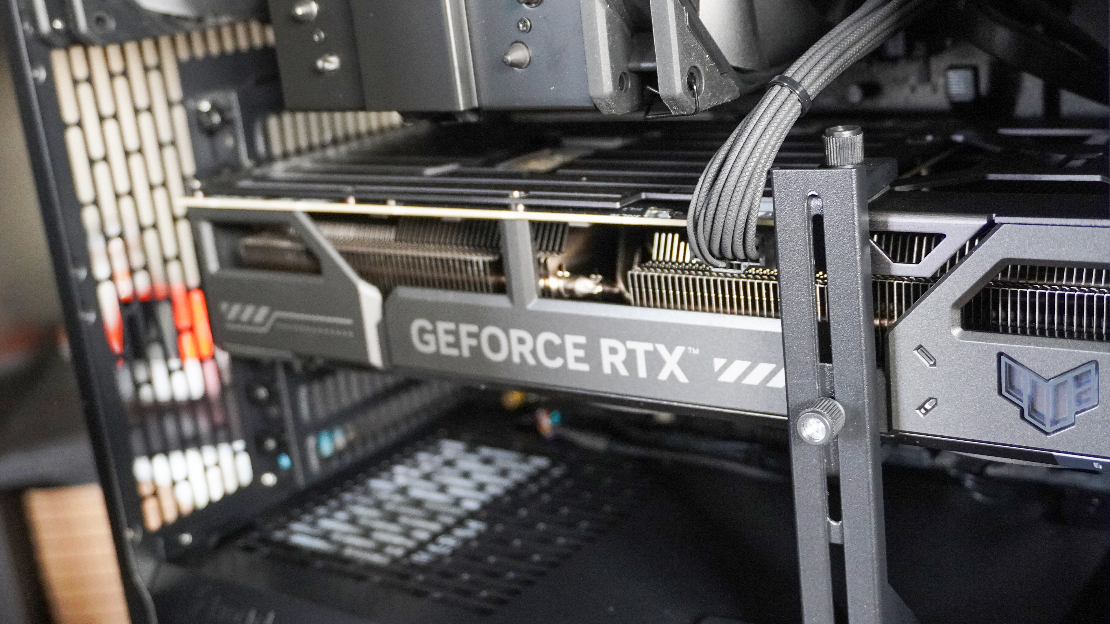 RTX 5070 vs RTX 5070 Ti