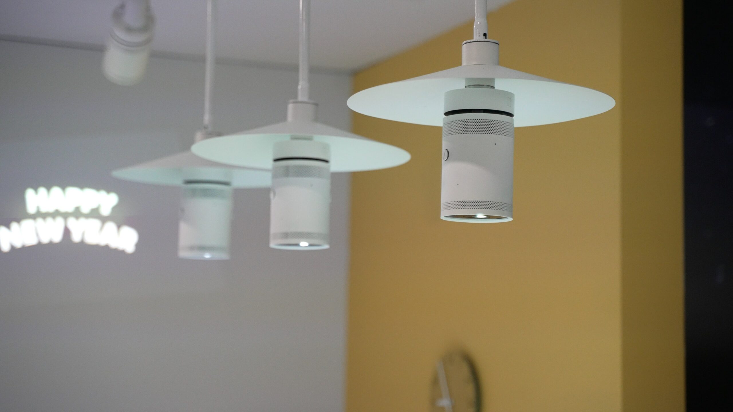 Νέο Freestyle+ με έξυπνα χαρακτηριστικά, αλλά ξέχασε η Samsung τι έκανε το πρωτότυπο υπέροχο; samsung το freestyle first look ces (17)