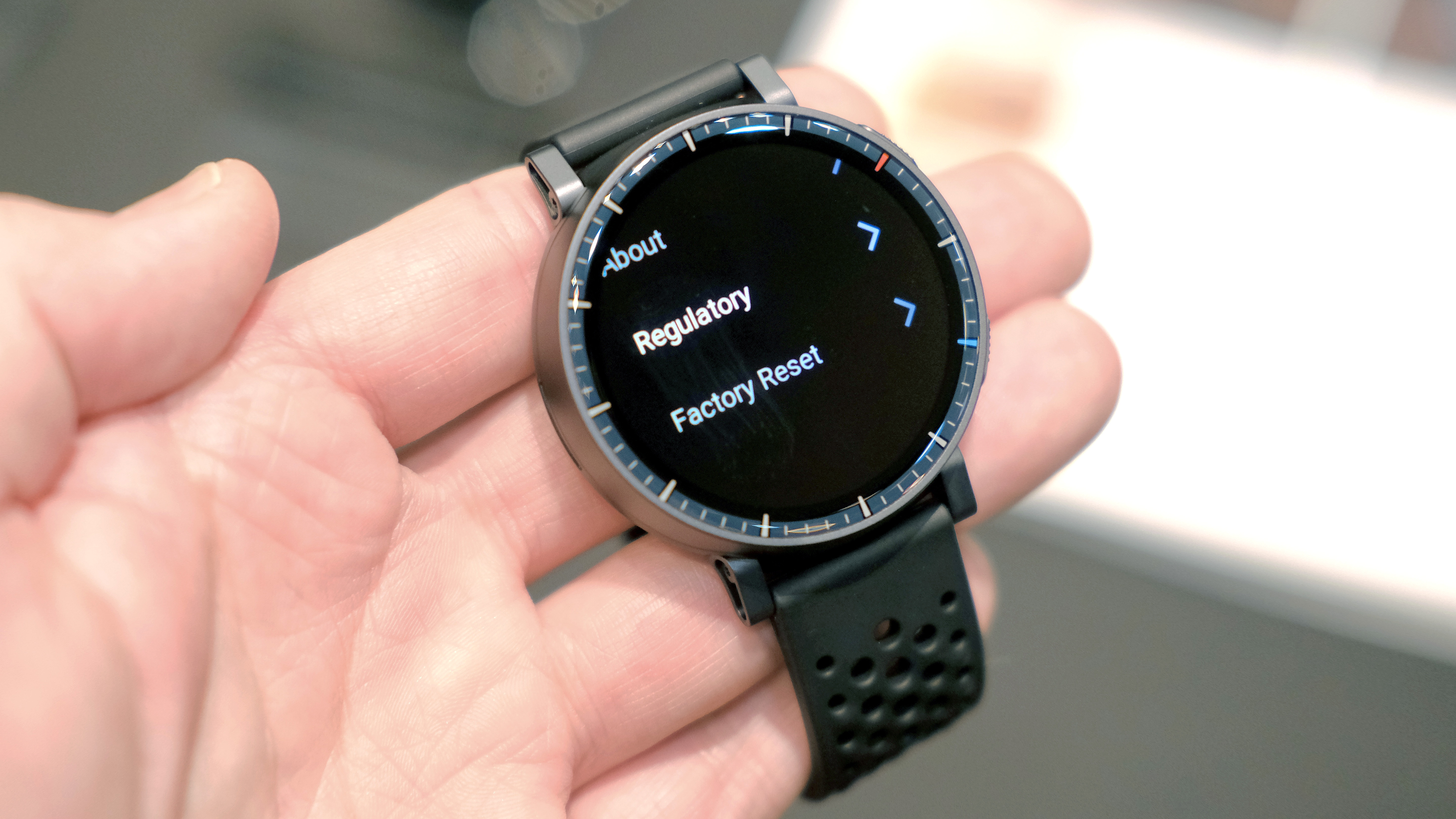 Κοντινό πλάνο του Amazfit Active Max στην CES 2026