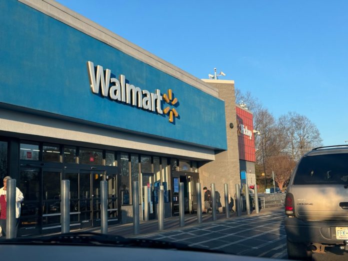 Η Walmart διατηρεί την απαγόρευση πληρωμής της Apple στα καταστήματα των ΗΠΑ για το 2026
