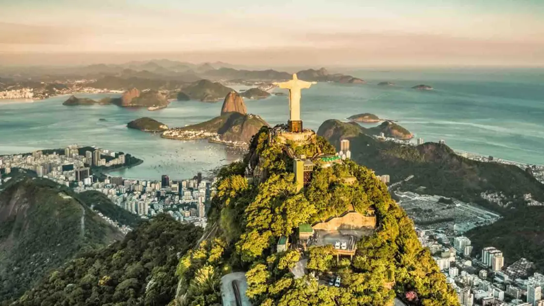 «Ανακαλύψεις που Σοκάρουν: Τι Αποκαλύπτει η Επιστήμη για τους Αθάνατους Υπεραιωνόβιους της Βραζιλίας!»