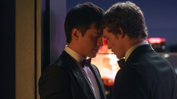 «Συγγνώμη “Bridgerton”, αλλά η αλήθεια είναι ότι το “Heated Rivalry” είναι η πιο καυτή και ρομαντική σειρά που θα σας καθηλώσει!»