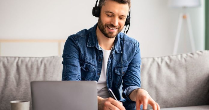 Δωρεάν τηλε-μαθήματα σε 12 ξένες γλώσσες από τον Σύνδεσμο Ελληνίδων Επιστημόνων