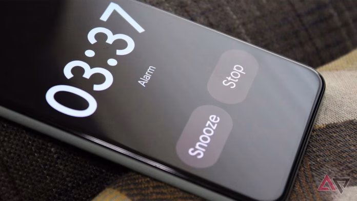 Το Ρολόι Google δυσκολεύει την κατά λάθος παράβλεψη ξυπνητηριών