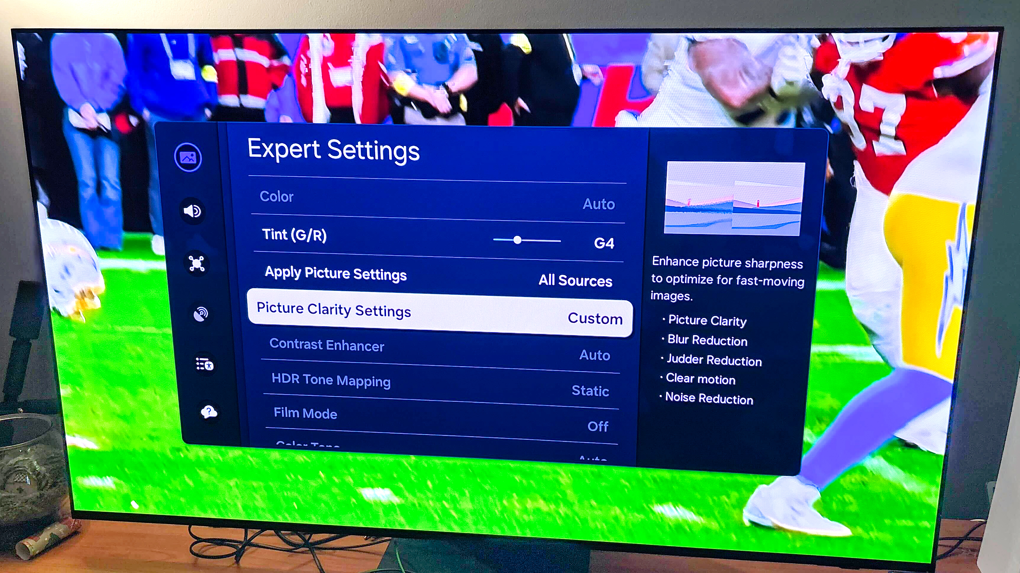 Μενού εξομάλυνσης κίνησης ενός Samsung S95D OLED.