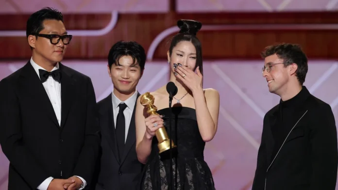 Το “KPop Demon Hunters” κέρδισε το καλύτερο τραγούδι στις Χρυσές Σφαίρες, ο Ejae δίνει συγκινητική ομιλία