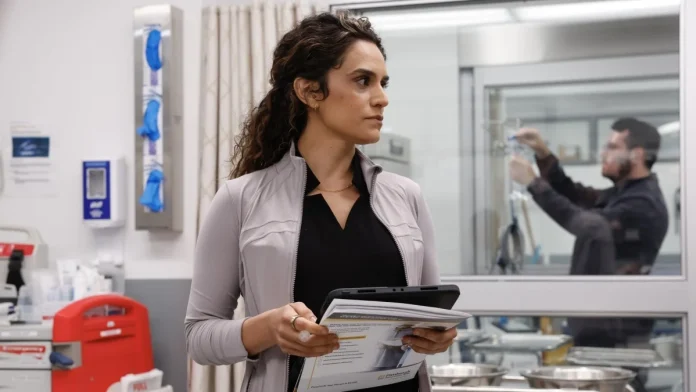 Τι έχει σωστό και τι λάθος ο «The Pitt» σχετικά με την τεχνητή νοημοσύνη στην ιατρική το «8:00 π.μ.»