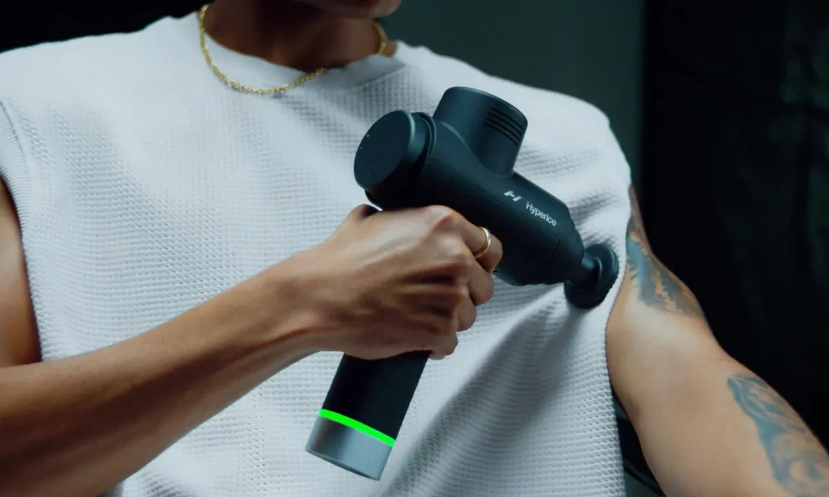 Κερδίστε σπάνιες προσφορές για τα κορυφαία εργαλεία ανάκτησης φυσικής κατάστασης της Hyperice, συμπεριλαμβανομένων μηχανών μασάζ κρουστών και συστημάτων συμπίεσης