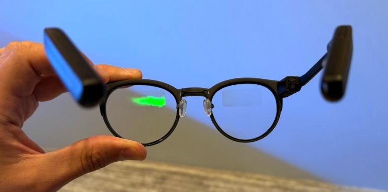 Το MemoMind One της XGIMI διαθέτει δύο καινοτόμες διαδραστικές οθόνες