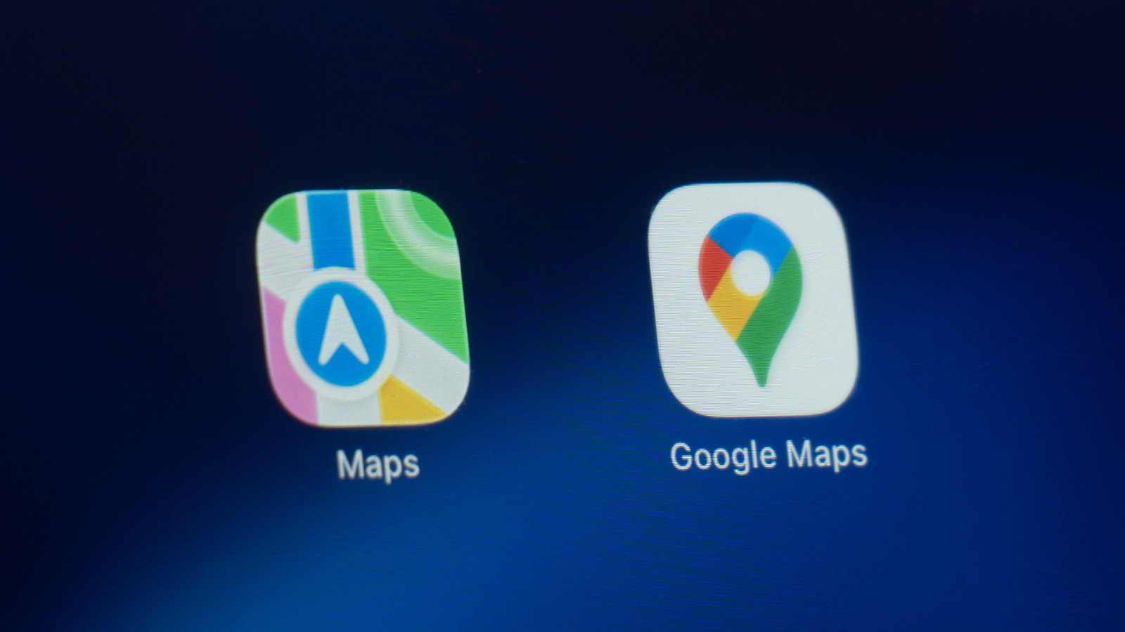 Google Maps Vs. Χάρτες της Apple