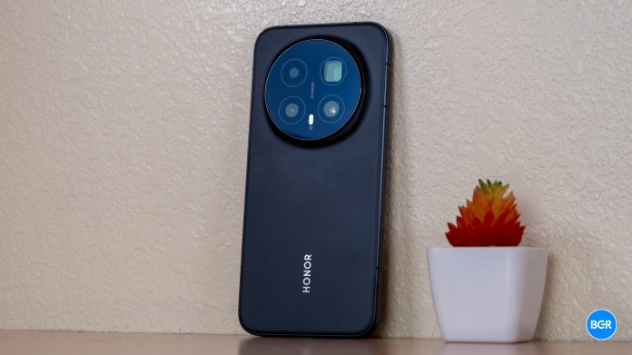 Honor Magic8 Pro Review: Hardware Champion