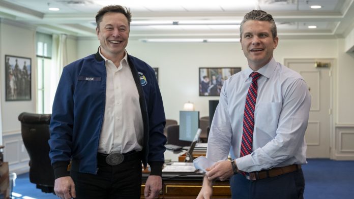 Το Πεντάγωνο ενσωματώνει το Grok AI του Έλον Μασκ Μέρες μετά από τεράστια διαμάχη