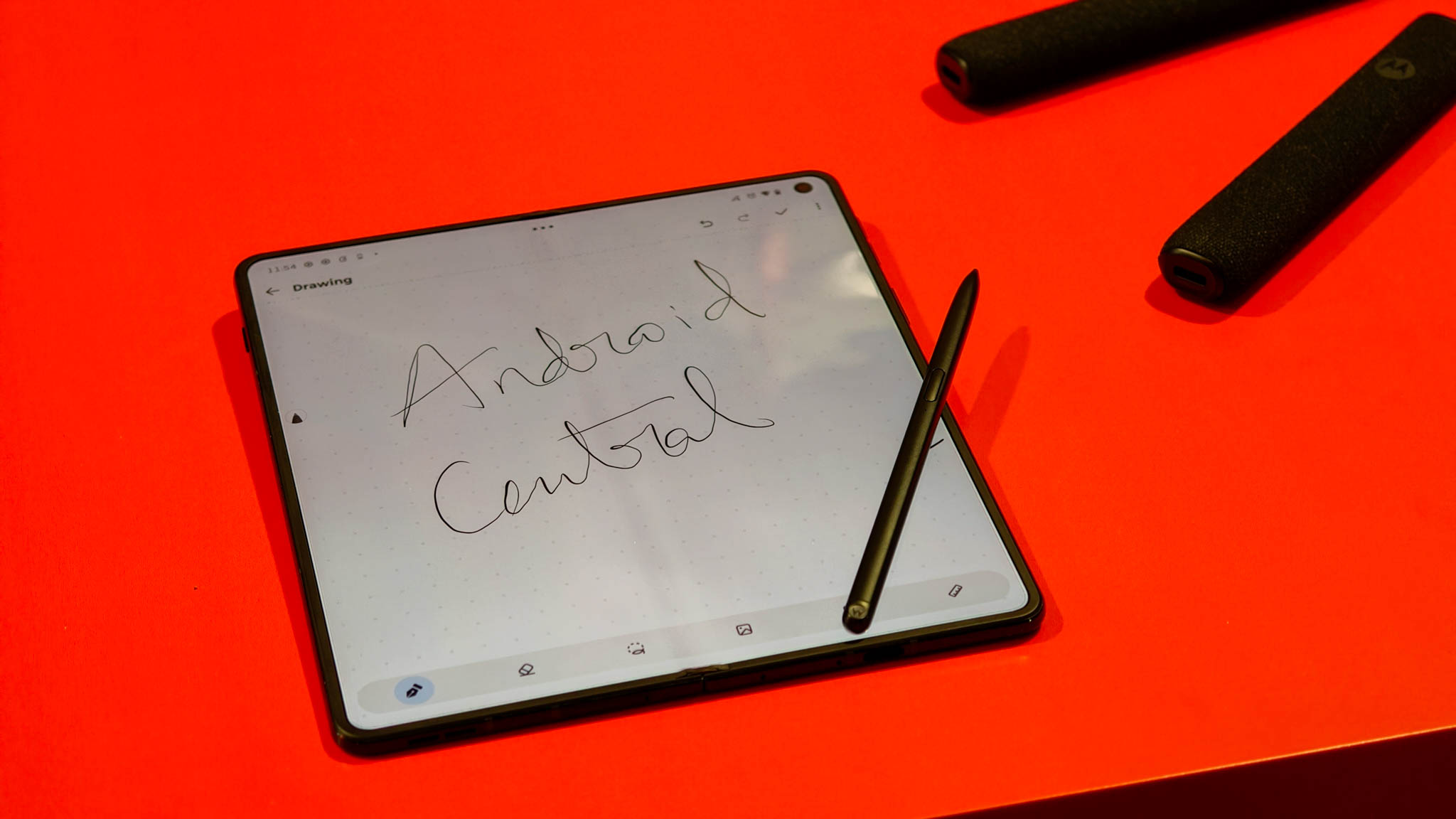 CES 2026: Συνεργάστηκα με το Motorola Razr Fold και είμαι πεπεισμένος ότι είναι ένα από τα πιο συναρπαστικά πτυσσόμενα του 2026 Πρακτικές δοκιμές Motorola Razr Fold