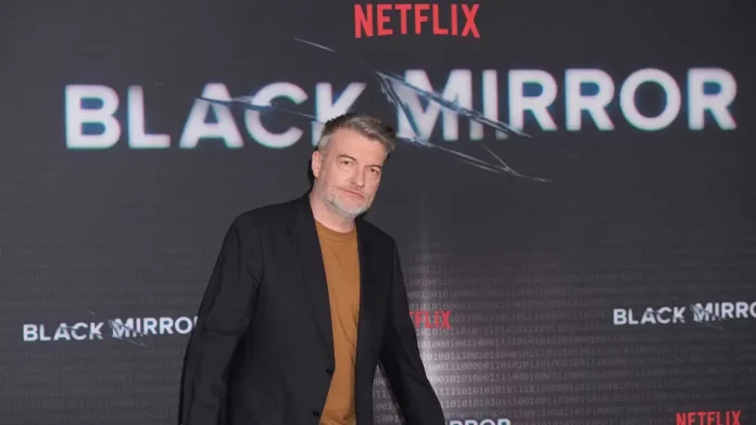 «Αποκαλύψεις από τον δημιουργό του Black Mirror: Τι μας περιμένει στο μέλλον της σειράς;»