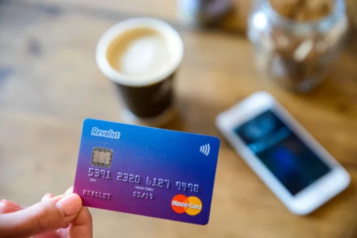 Revolut: Νέα λειτουργία αναγνώρισης κλήσεων