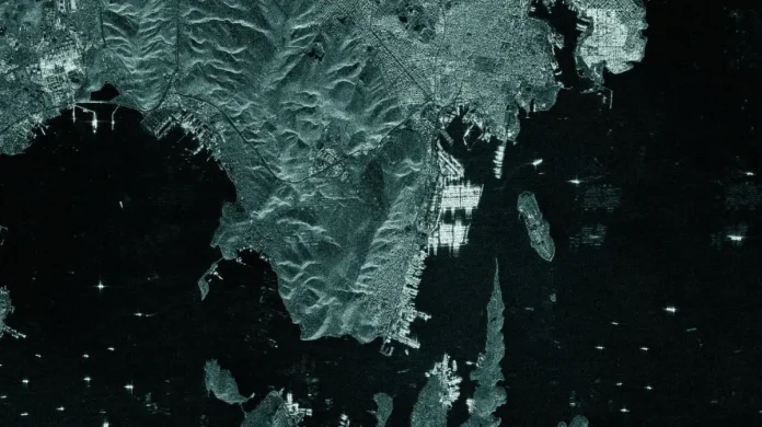 Δ. Παπαστεργίου: «Η Ελλάδα περνάει από το σχεδιασμό στην πράξη-Εκμεταλλευόμαστε τις ευκαιρίες του διαστάματος»