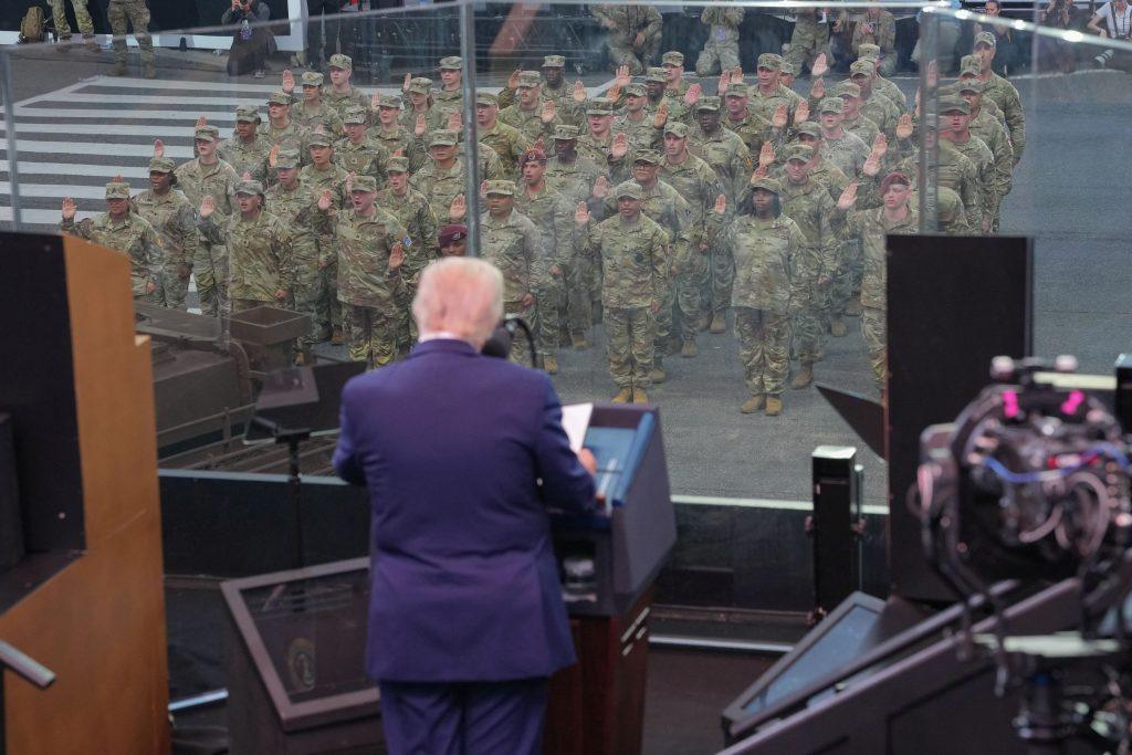 ΗΠΑ: Μια διχασμένη Αμερική γιορτάζει τα 250α γενέθλιά της -