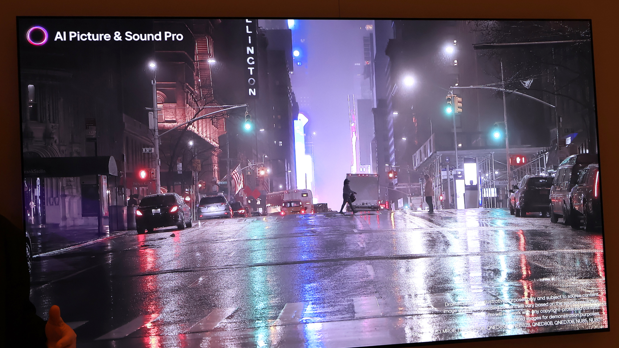 Το LG C6 OLED σε τοίχο στην δοκιμαστική σουίτα της LG στην CES 2026.