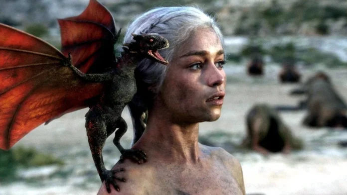 Εκνευρισμένη η Emilia Clarke με τον γλωσσολόγο του Game of Thrones που επέκρινε τα Dothraki της