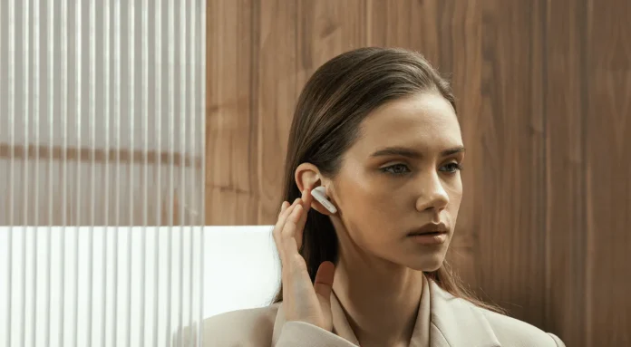 EDIFIER X5 EVO: νέα εποχή στο TWS, με Bluetooth 6.0, Dual ANC, αυτονομία 43 ώρες - ΜΟΝΟ 25€!