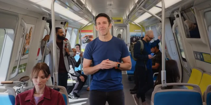 Ο John Ternus λέει ότι η Apple έχει «τόσες πολλές» ευκαιρίες να επεκτείνει τις υπηρεσίες της